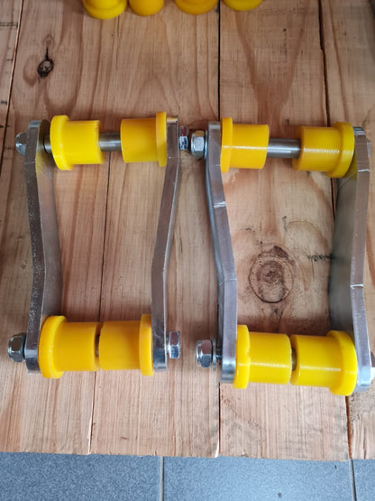 Toyota Hilux GD6 Rear Extended Shackle Set | Approx. 40MM Lift